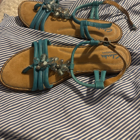 Clark’s size 7 sandals - Picture 1 of 7